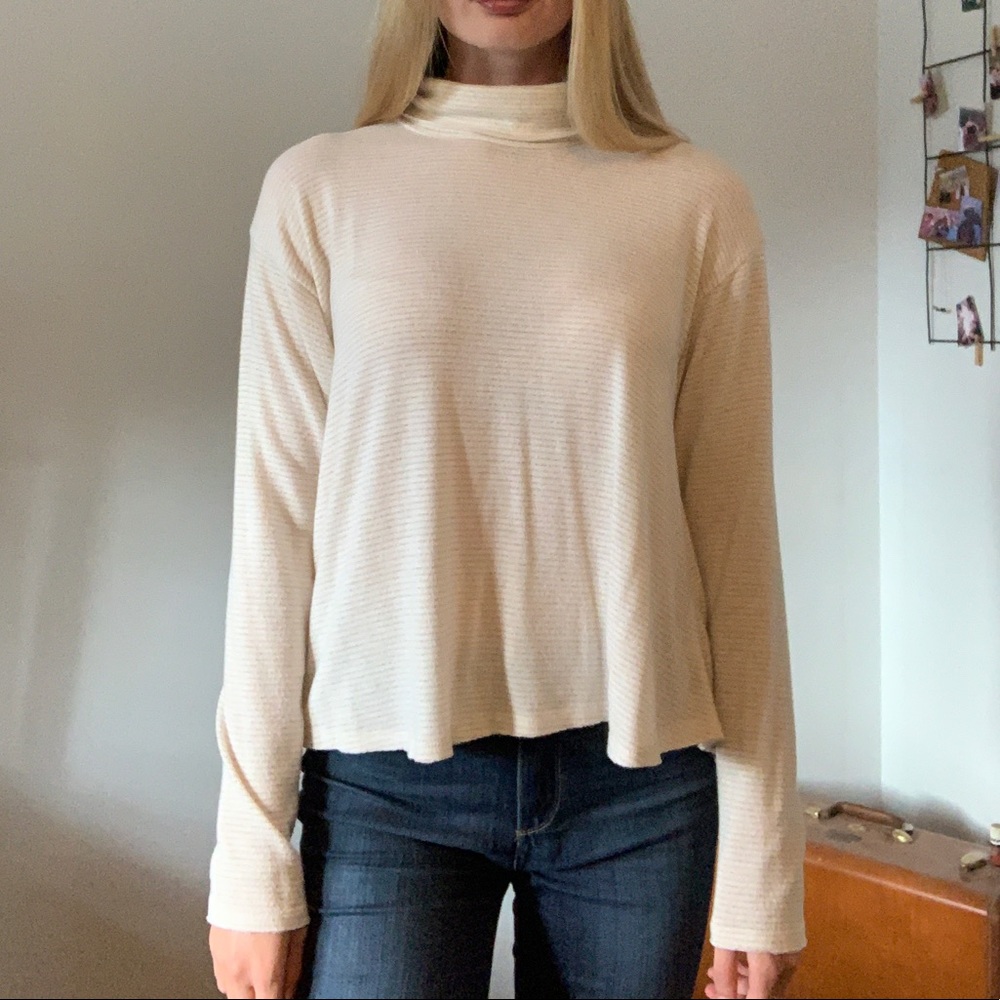 long sleeve turtleneck